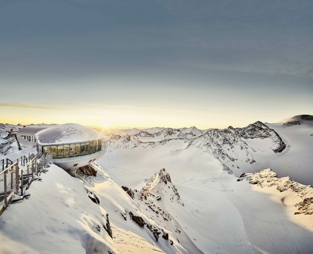 Café 3.440 am Pitztaler Gletscher