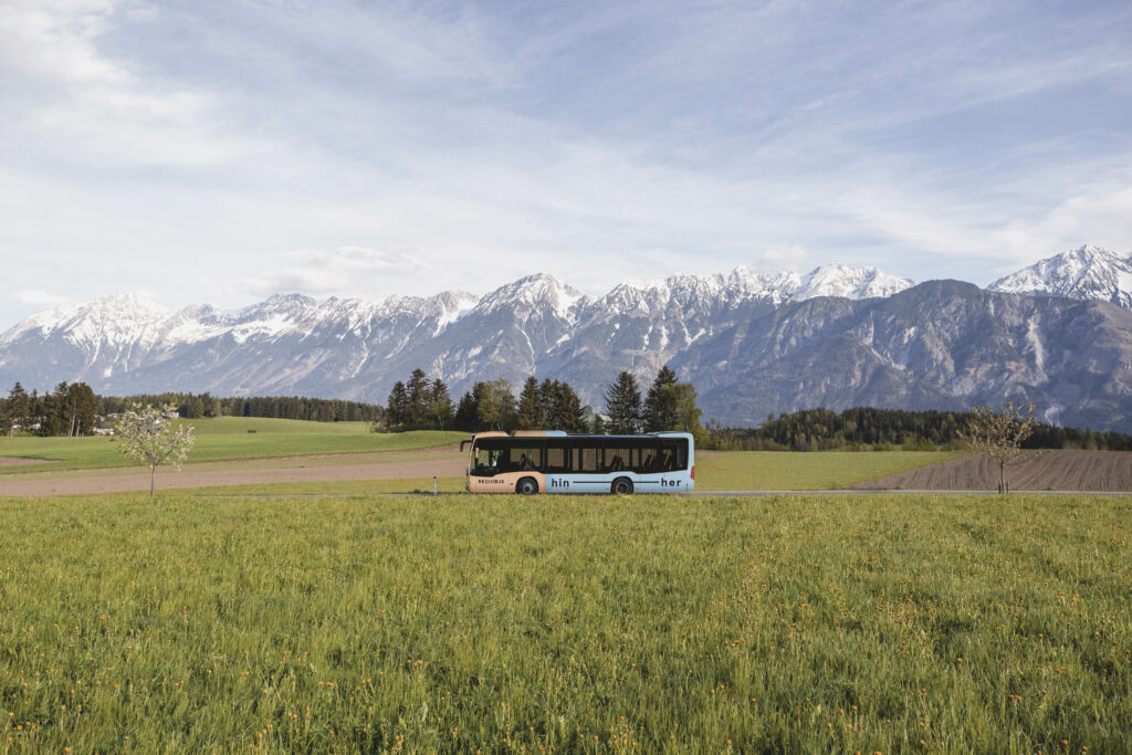 Met bus en trein naar de Tiroolse bergen