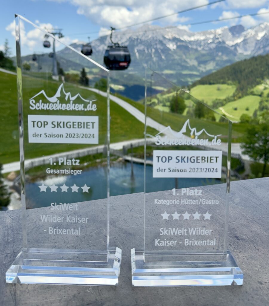 Auszeichnungen für die SkiWelt Wilder Kaiser - Brixental: TOP Skigebiet 2023/2024 1. Platz Gesamtsieger und 1. Platz Kategorie Hütten/ Gastro