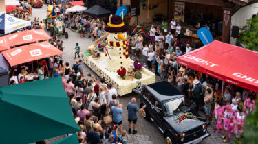 32. Kirchberger Blumencorso (c) TVB Kitzbüheler Alpen - Brixental Fotografie Licht&Motiv