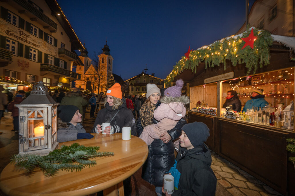 Weihnachtsmarkt in St. Johann in Tirol