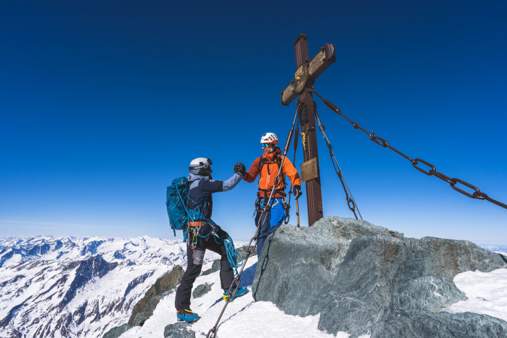 Das Highlight der HochTirol-Skitour: am Gipfel des Großglockners