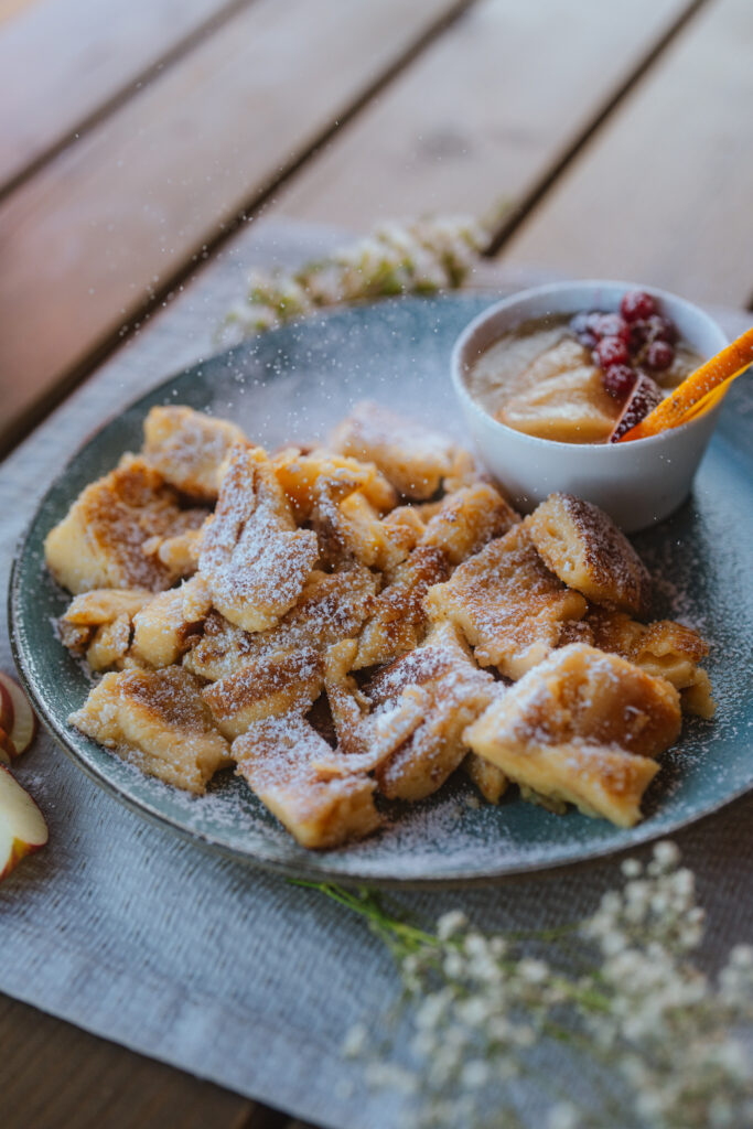 Beim Kaiserschmarrn-Fest am 24.5. in Ellmau heißt es wieder schlemmen! (c) Carmen Huter