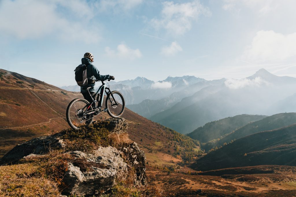 E-Mountainbiken im Wipptal: Bewegung, Natur und Panorama in perfekter Kombination.