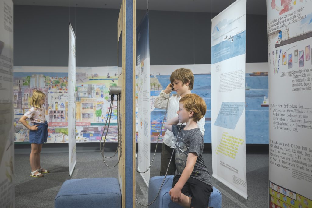 Ausstellung "Um alles in der Welt" im Audioversum