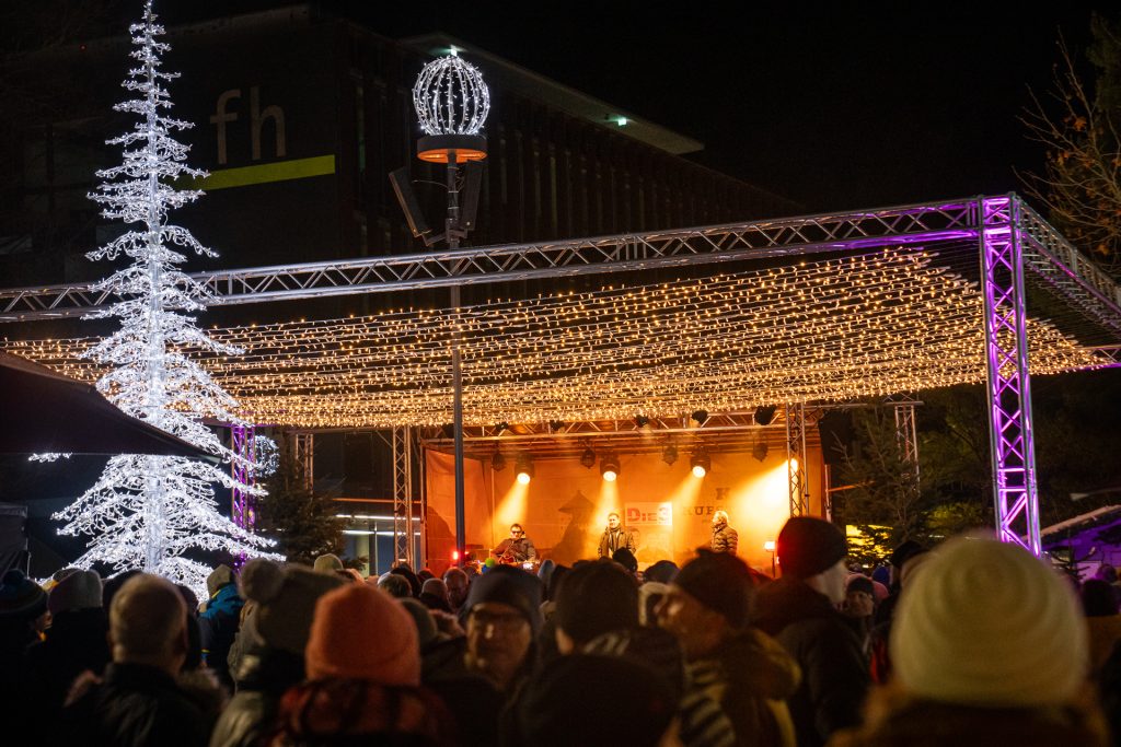 1000 Lichter in Kufstein – Bühne im Stadtpark Kufstein