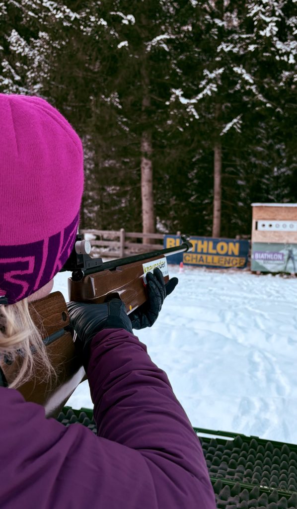 Biathlon-Schnuppern im Gschnitztal – konzentriert zielen und Wintersport einmal ganz anders erleben.