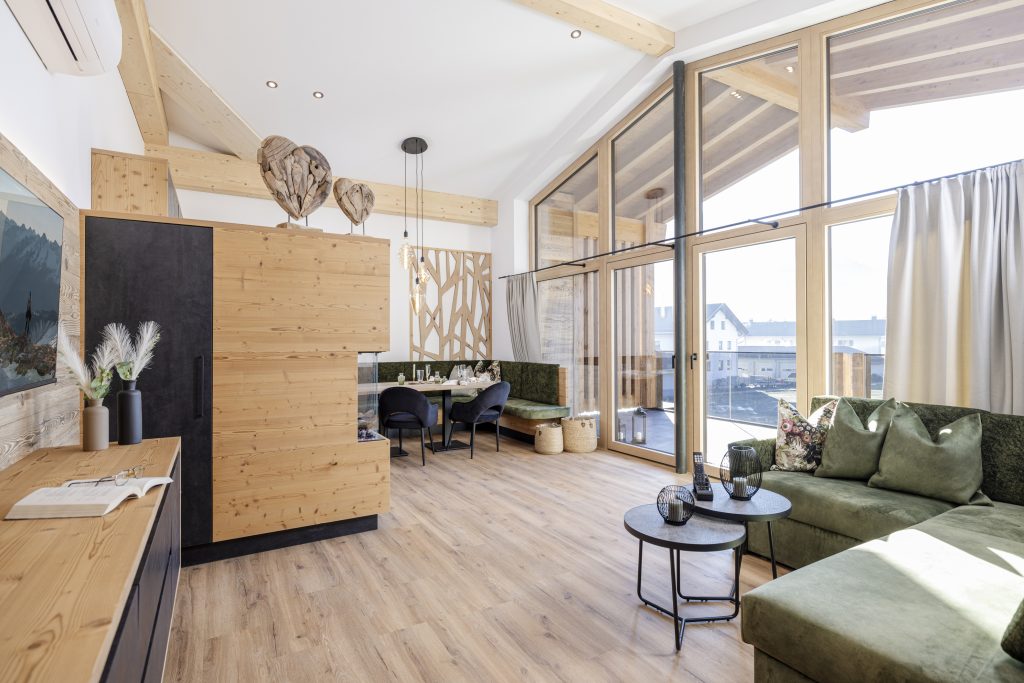 Nur 800 Meter von der Talstation der Zillertal Arena entfernt: das neue myZillernest