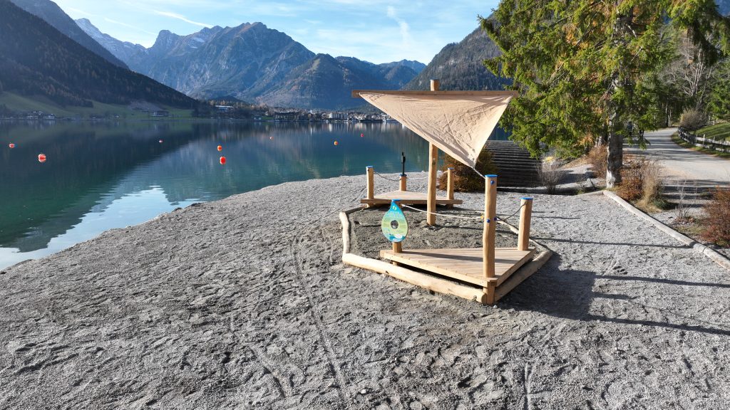Neue Sandkisten-Segelflotte lädt zum Spielen beim Wusel Seeweg