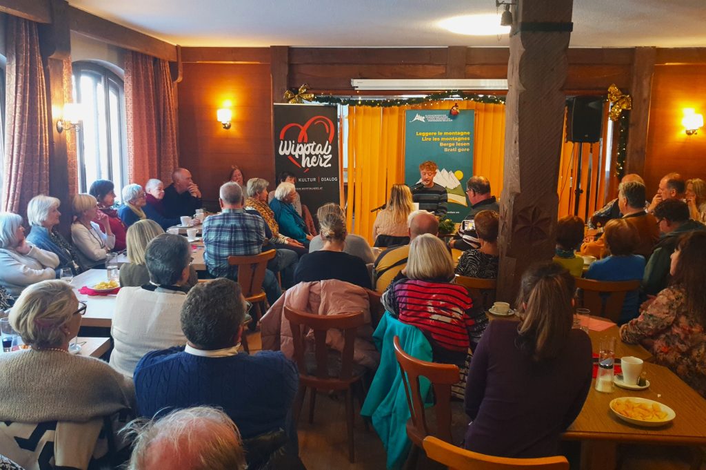 Das Wipptalherz bringt Menschen bei Lesungen, Gesprächen und Musik zusammen.