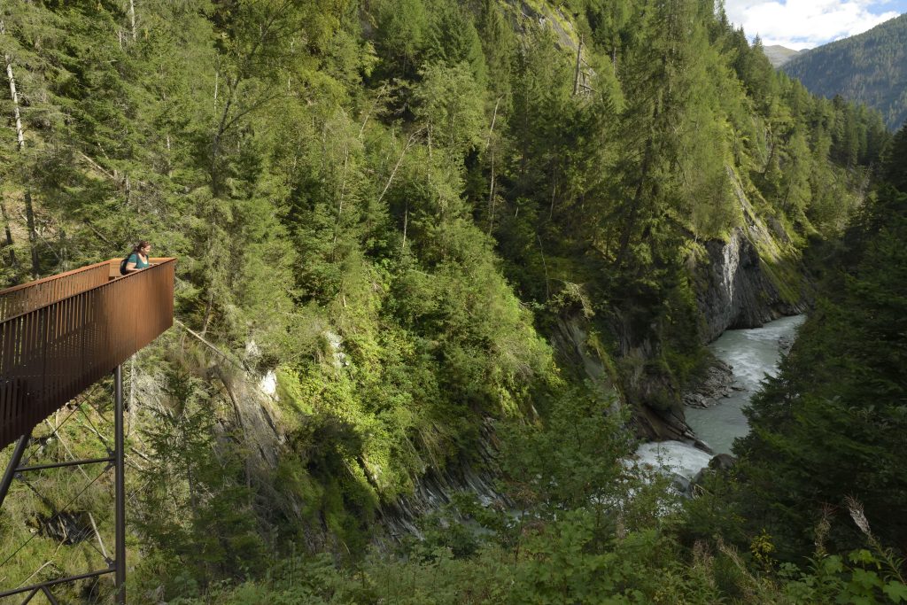 Neue Ausichtsplattform am Iseltrail