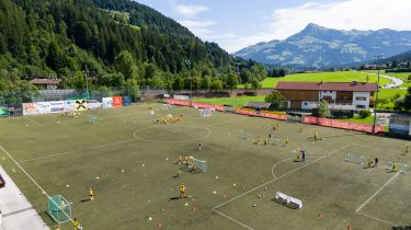 BVB im Brixental (c) TVB Kitzb&uuml;heler Alpen - Brixental, Licht & Motiv