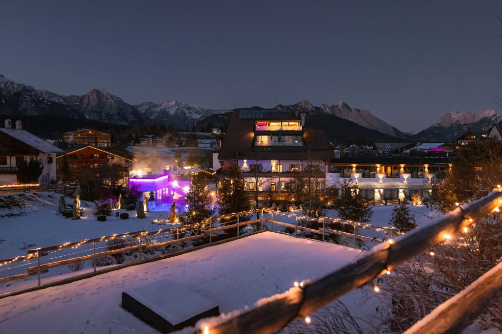 Nach dem Großbrand soll das Hotel Klosterbräu am 1. Dezember 2026 mit einigen Neuerungen wiedereröffnen