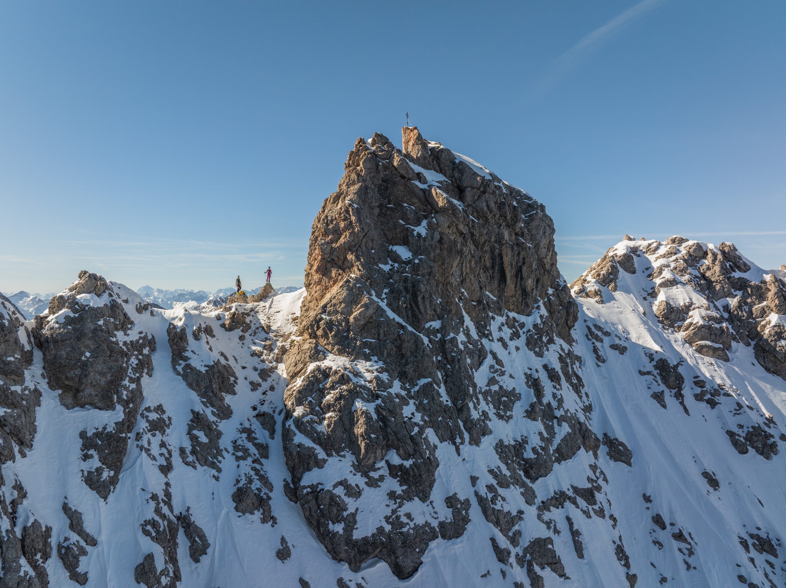 Eine kraftvolle Berglandschaft, viel Raum, gewachsene Strukturen und Gastgeber mit Geschichte: Osttirol setzt nicht darauf, allen zu gefallen. Sondern auf Menschen, die genau das suchen, was die österreichische Region ausmacht.