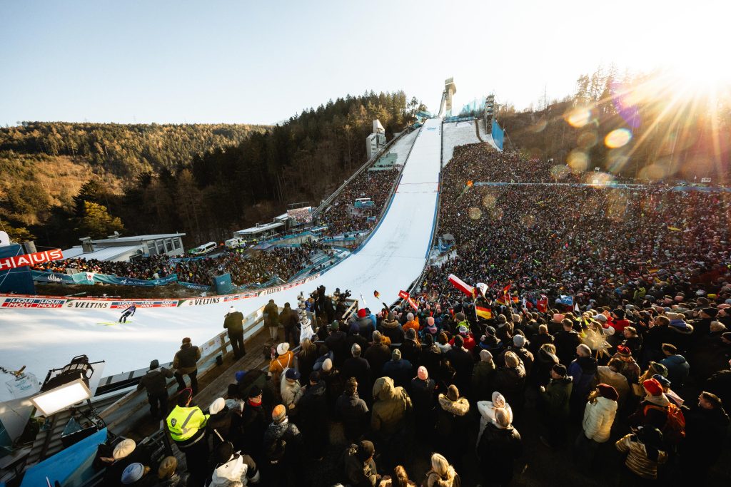 Top Stimmung bei der Vierschanzentournee am Bergisel ist garantiert